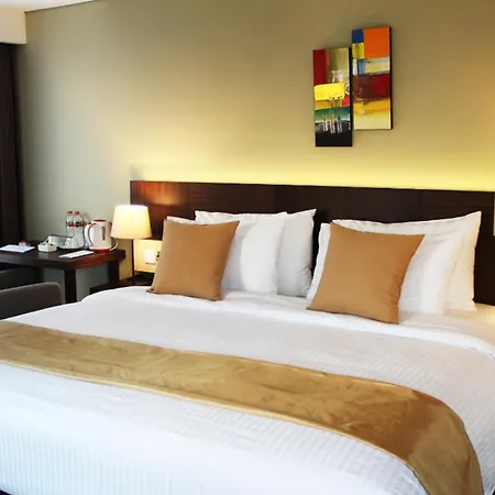 Hotel Gunawangsa MERR-2